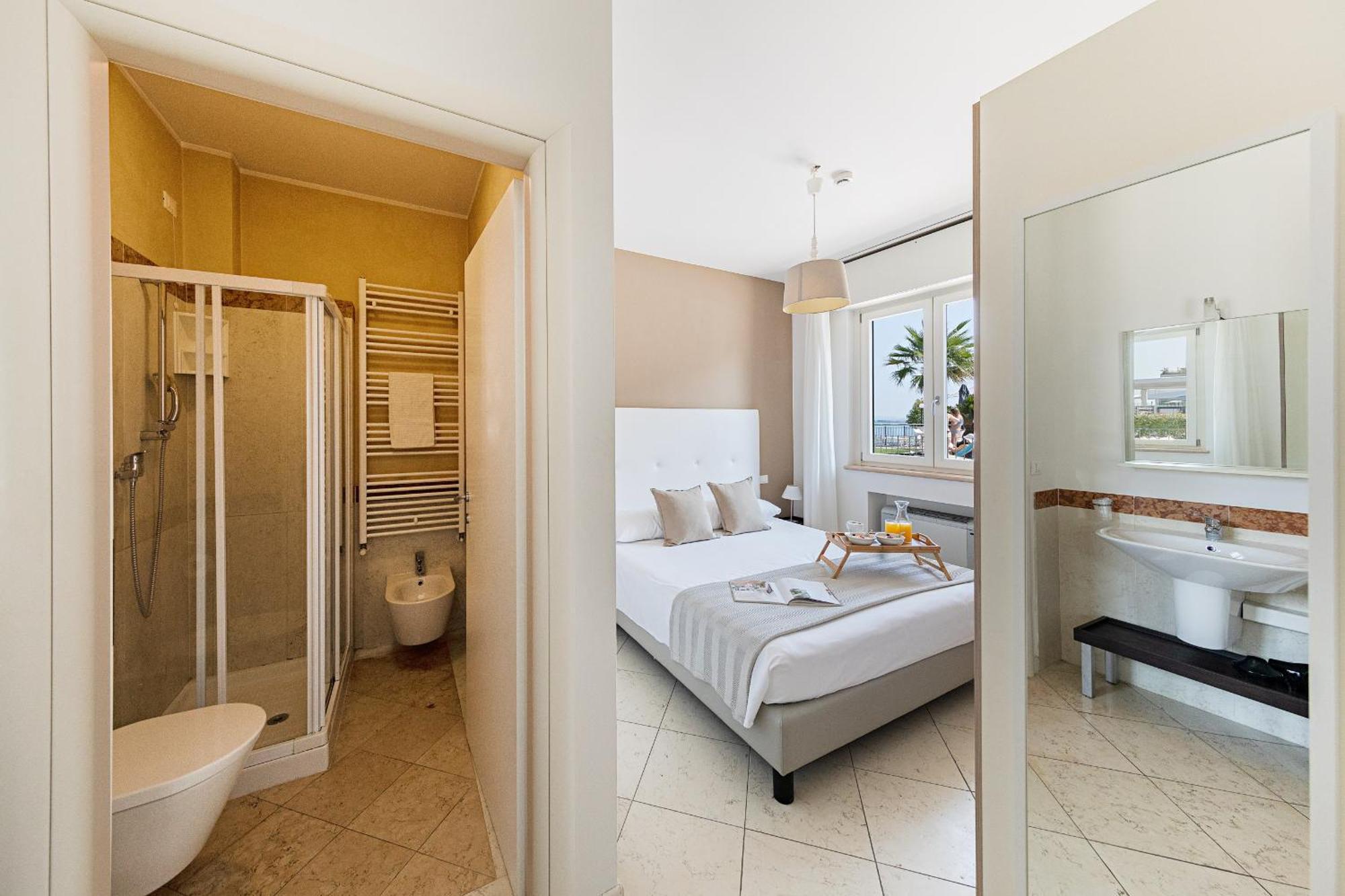 Residenza Miralago II By Wonderful Italy Desenzano del Garda Dış mekan fotoğraf