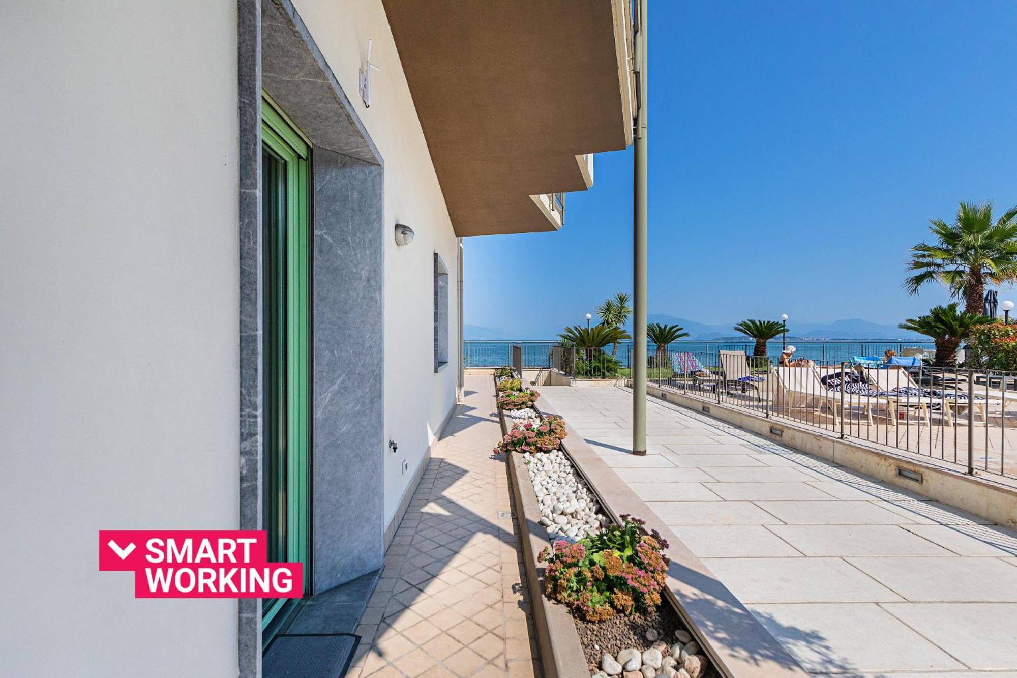 Residenza Miralago II By Wonderful Italy Desenzano del Garda Dış mekan fotoğraf