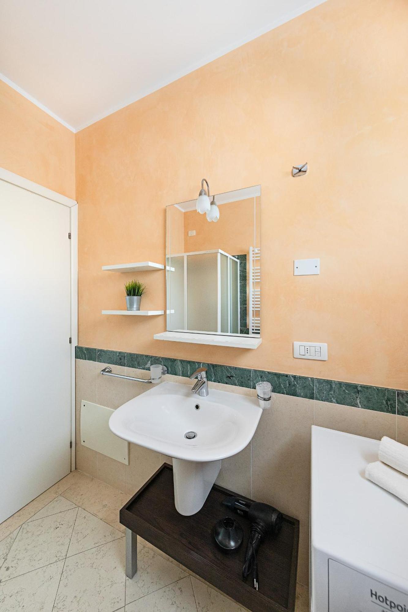 Residenza Miralago II By Wonderful Italy Desenzano del Garda Dış mekan fotoğraf