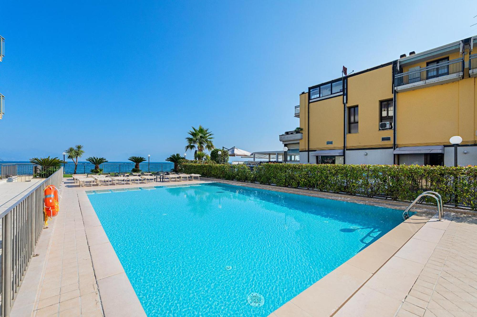 Residenza Miralago II By Wonderful Italy Desenzano del Garda Dış mekan fotoğraf