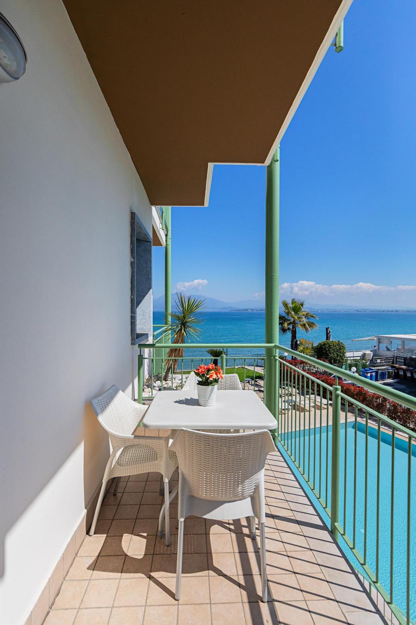Residenza Miralago II By Wonderful Italy Desenzano del Garda Dış mekan fotoğraf