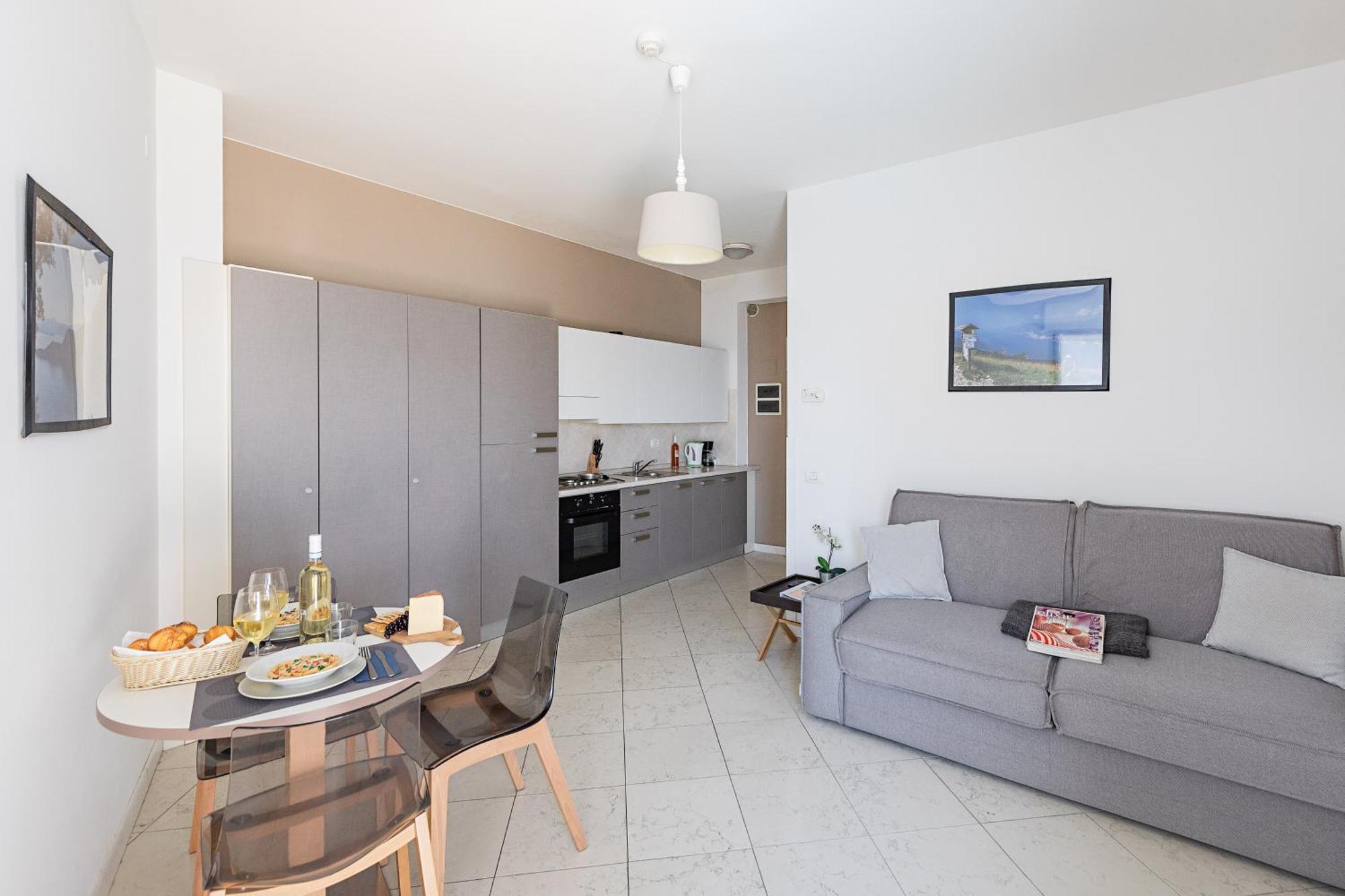 Residenza Miralago II By Wonderful Italy Desenzano del Garda Dış mekan fotoğraf